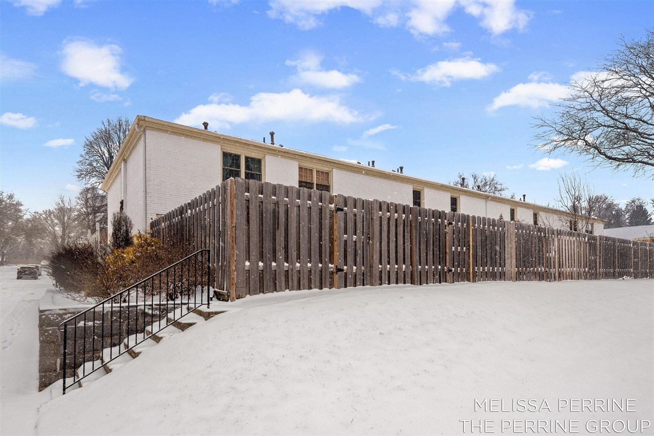 1922 Georgetown Drive, Grand Rapids, MI, 49506