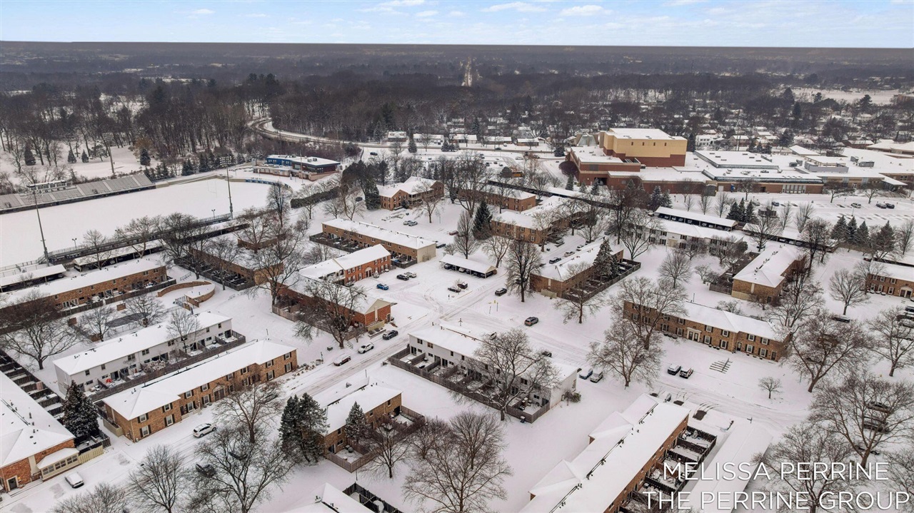 1922 Georgetown Drive, Grand Rapids, MI, 49506