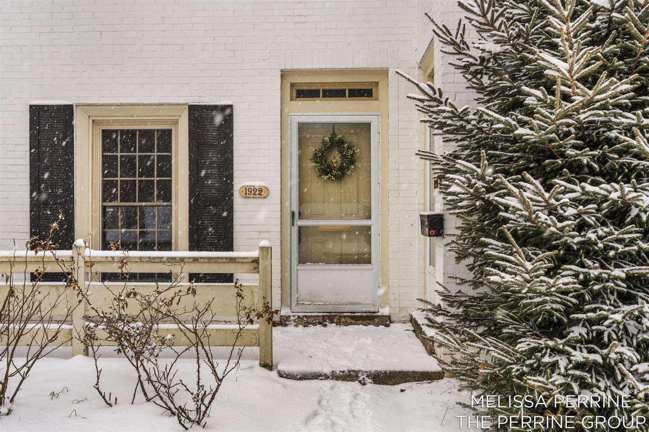 1922 Georgetown Drive, Grand Rapids, MI, 49506