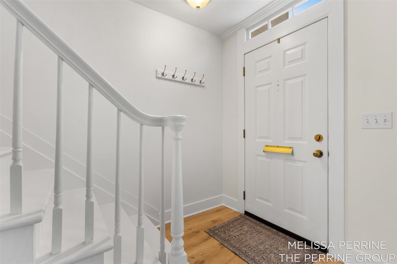 1922 Georgetown Drive, Grand Rapids, MI, 49506