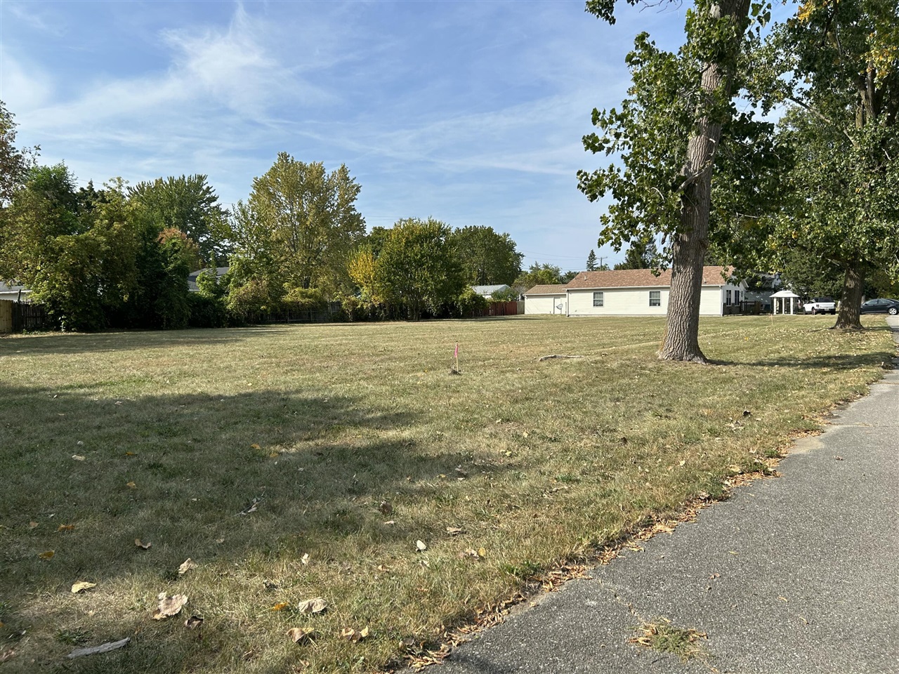 1888 Mccartney Avenue photo 1