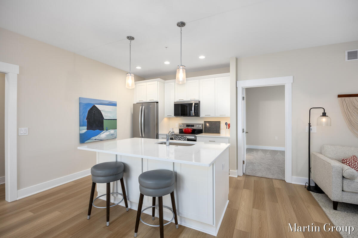 2247 Watertown Way, Grand Rapids, MI, 49505