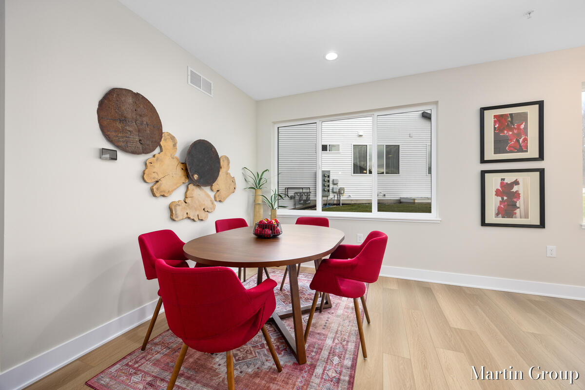 2247 Watertown Way, Grand Rapids, MI, 49505