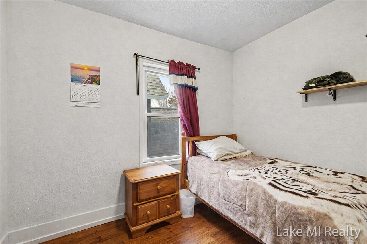 1053 3rd Street, Grand Rapids, MI, 49504-5081