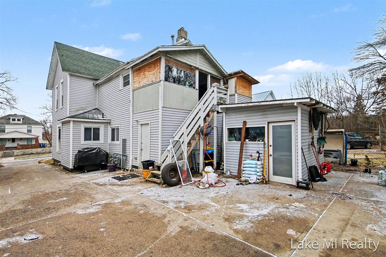 1053 3rd Street, Grand Rapids, MI, 49504-5081