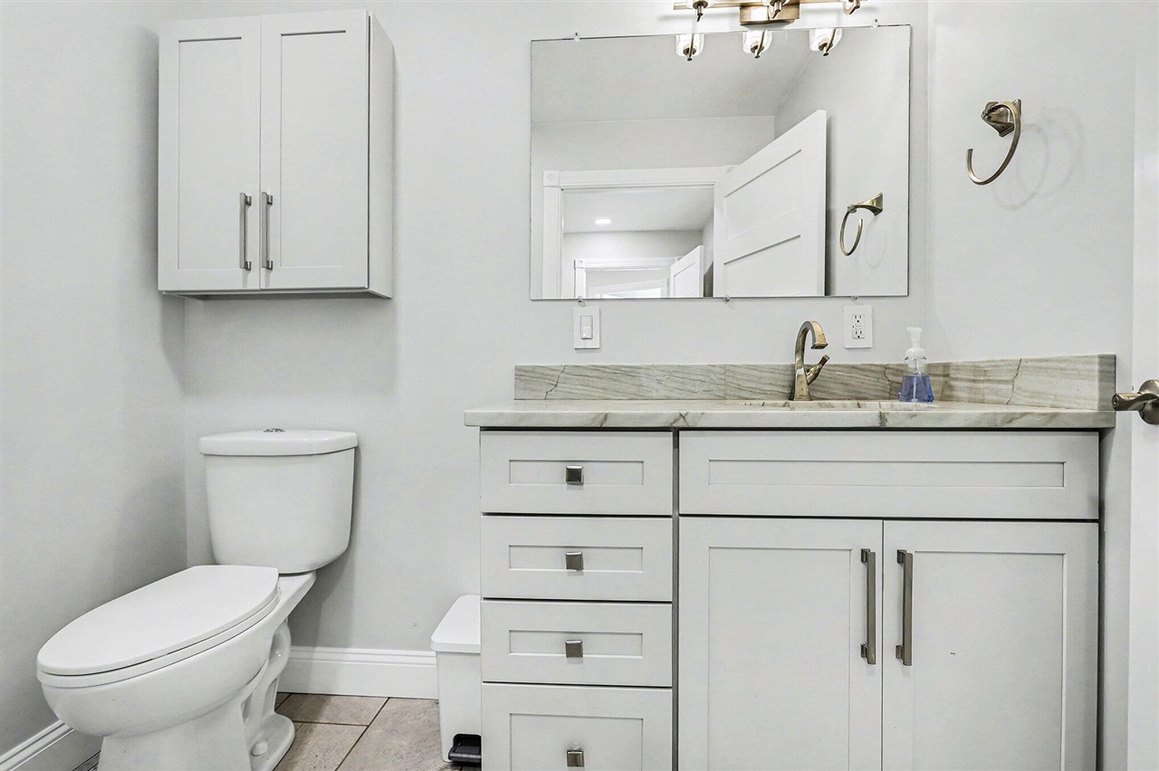 4115 E Kirby Road, Battle Creek, MI, 49017-7602