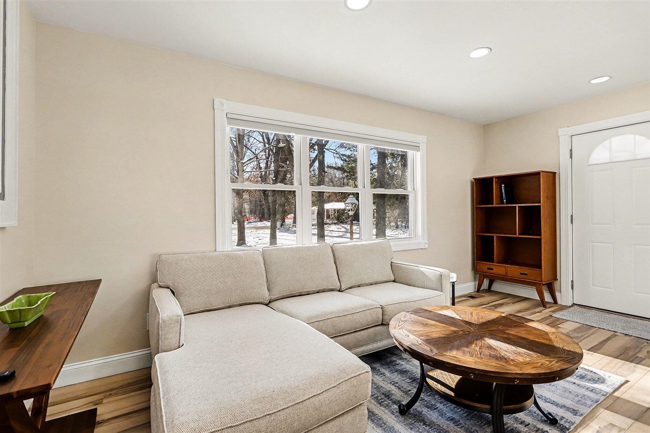 4115 E Kirby Road, Battle Creek, MI, 49017-7602