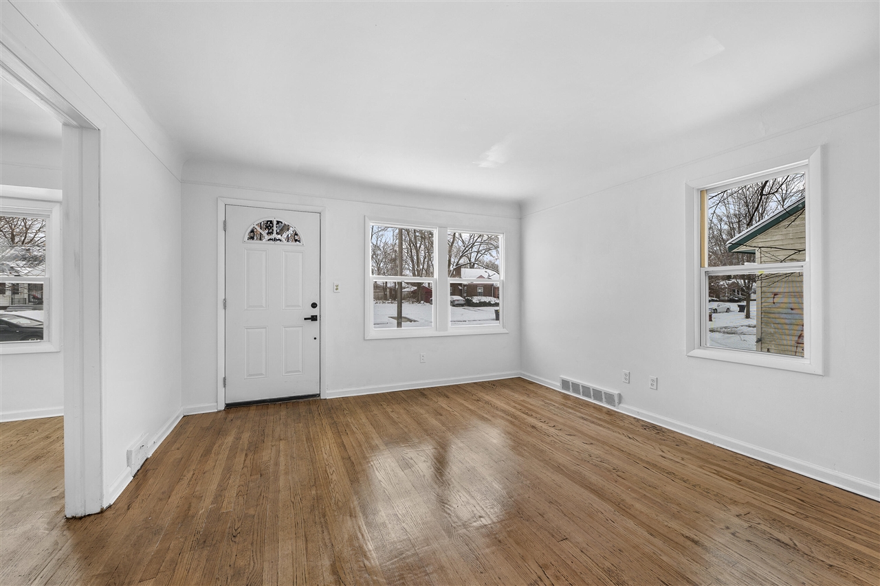 Homes for sale in Detroit, MI | 18525 Westmoreland Rd, Detroit, MI 48219 | MLS# 70512207