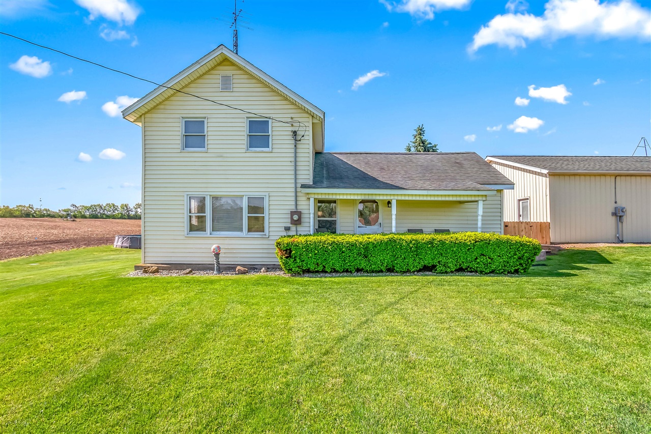 Homes for sale in Bronson, MI | 755 Whipple Rd, Bronson, MI 49028 | MLS# 70512223