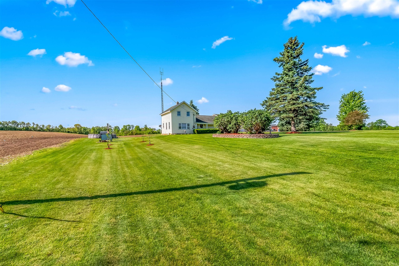 Homes for sale in Bronson, MI | 755 Whipple Rd, Bronson, MI 49028 | MLS# 70512223
