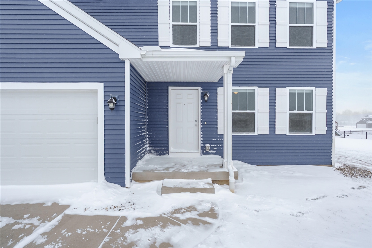 Homes for sale in Mattawan, MI | 47805 Silver Oaks, Mattawan, MI 49071 | MLS# 70512261