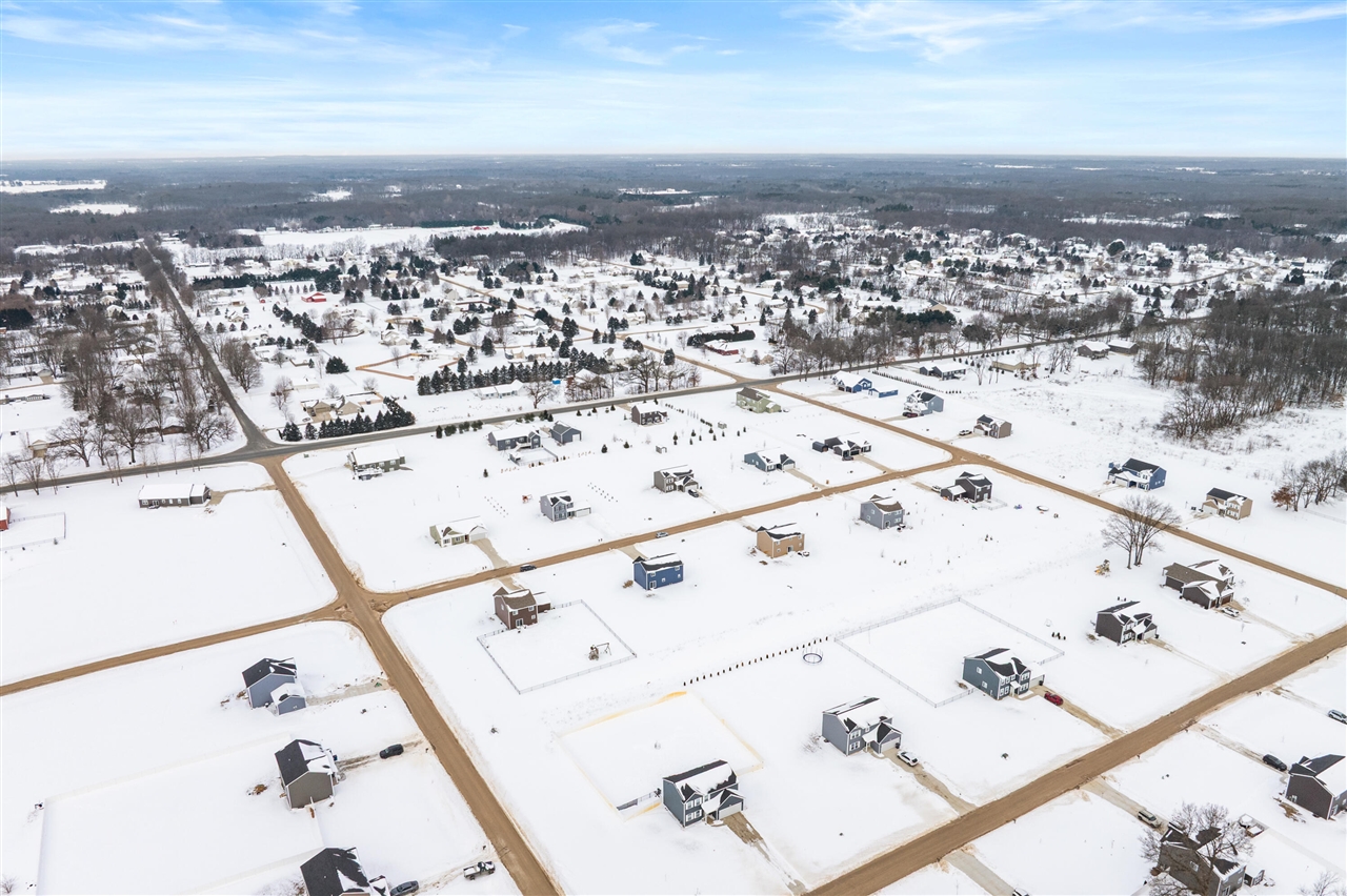 Homes for sale in Mattawan, MI | 47805 Silver Oaks, Mattawan, MI 49071 | MLS# 70512261