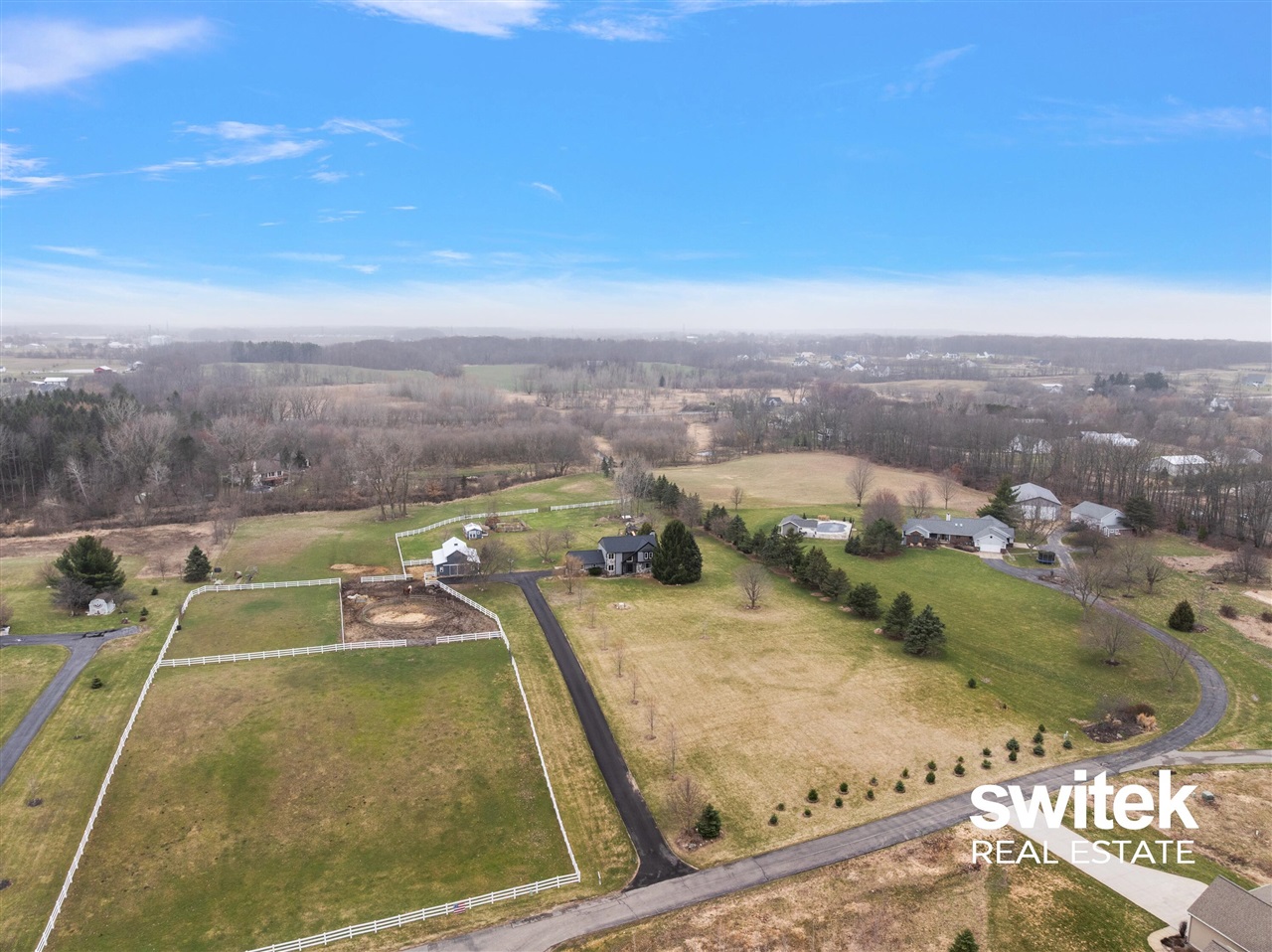 9750 Meadow Valley, Caledonia, MI, 49316-8549