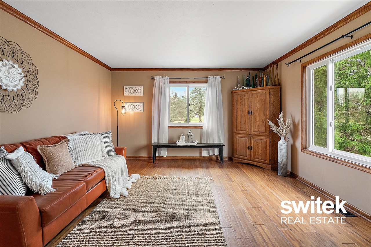 9750 Meadow Valley, Caledonia, MI, 49316-8549