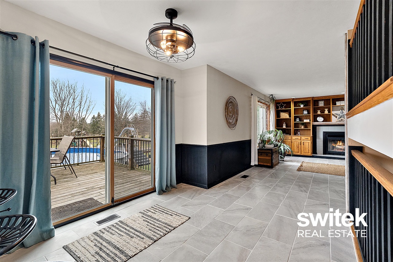 9750 Meadow Valley, Caledonia, MI, 49316-8549