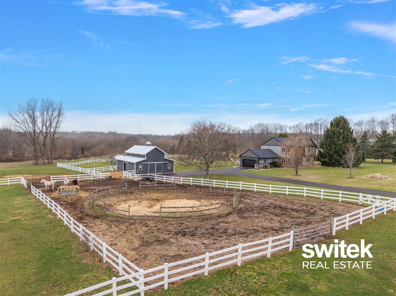 9750 Meadow Valley, Caledonia, MI, 49316-8549