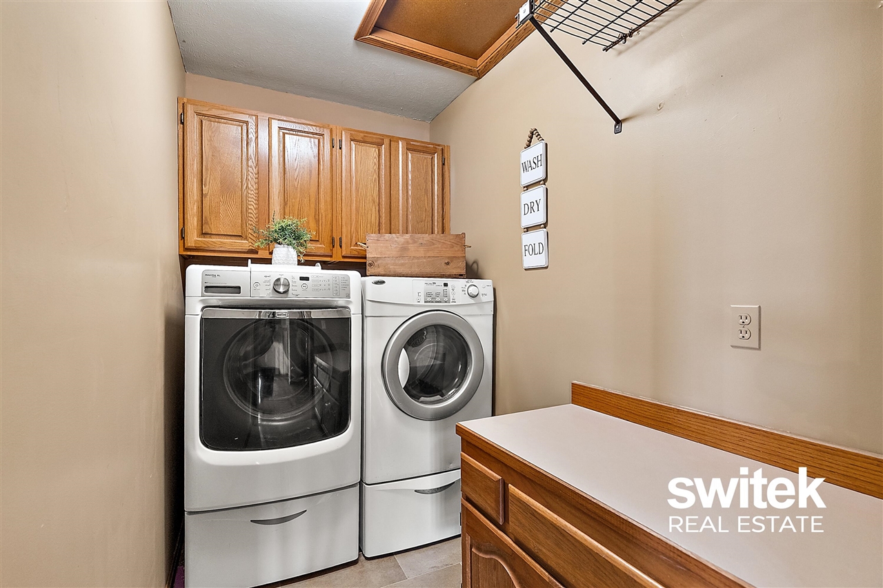 9750 Meadow Valley, Caledonia, MI, 49316-8549