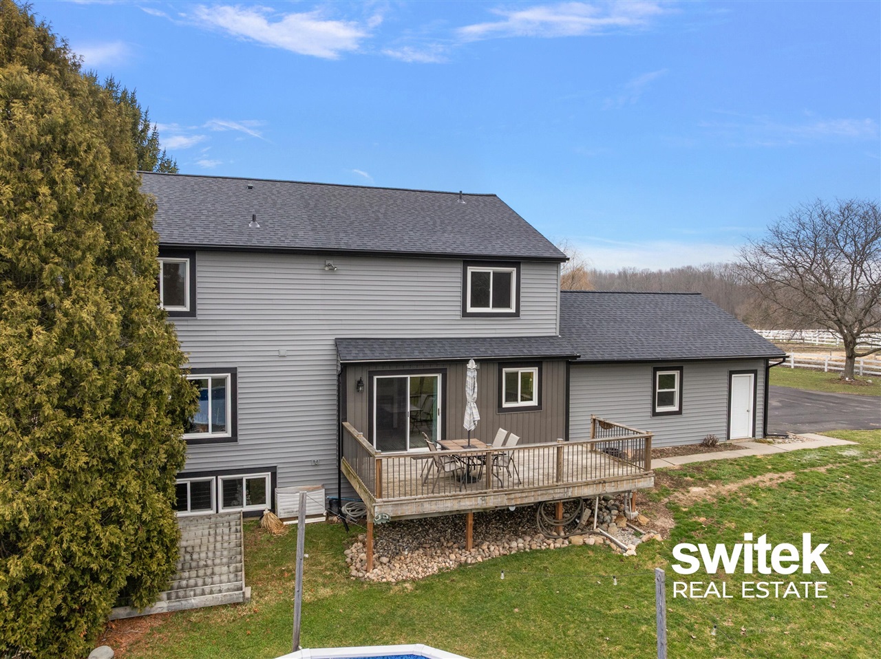 9750 Meadow Valley, Caledonia, MI, 49316-8549