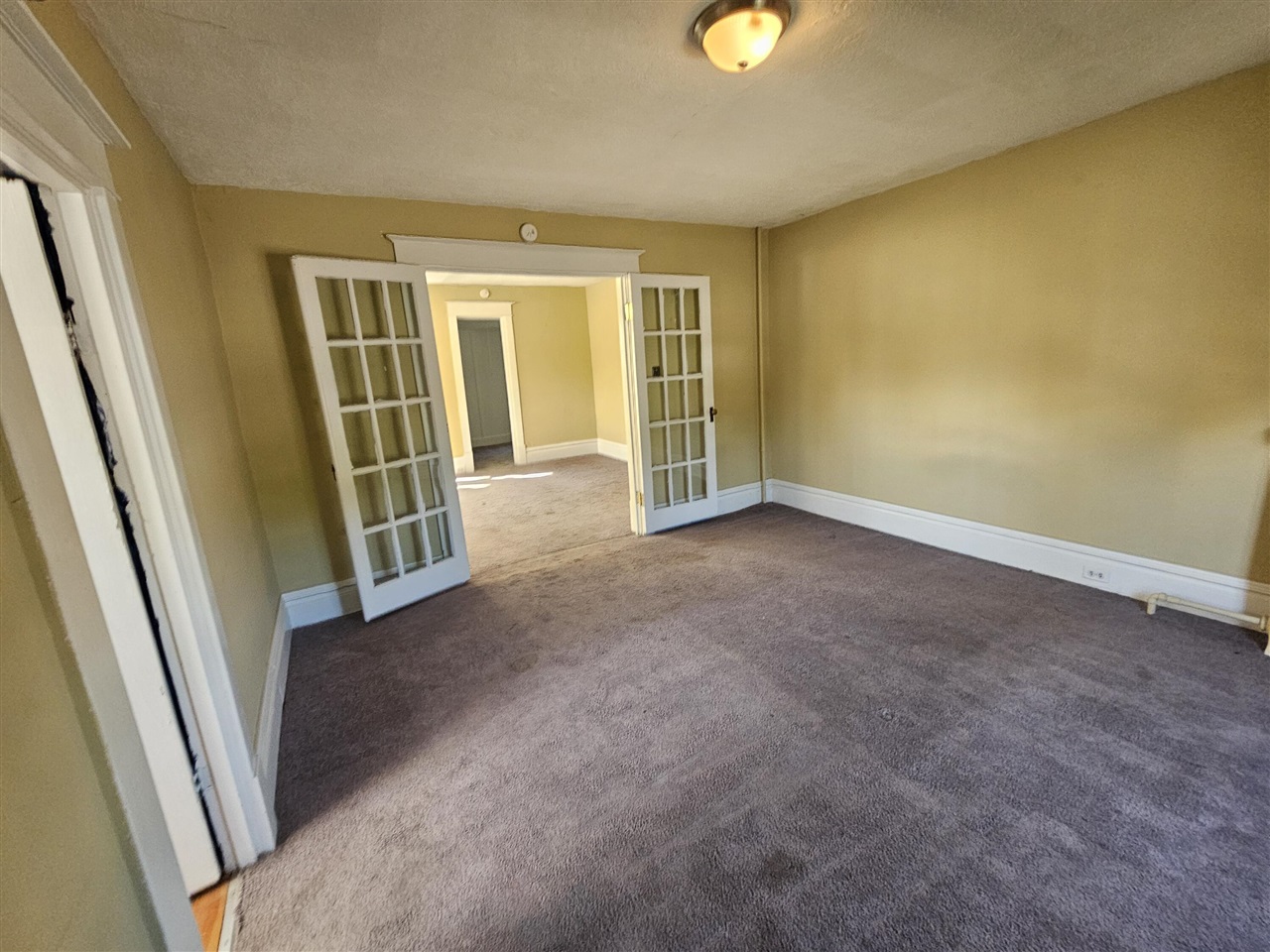 Homes for sale in Manistee, MI | 210 Cypress St, Manistee, MI 49660 | MLS# 70512305