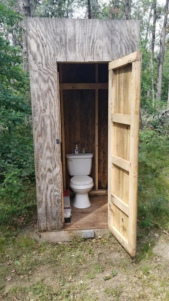 5222 S Broadway Road, Idlewild, MI, 49642-8569