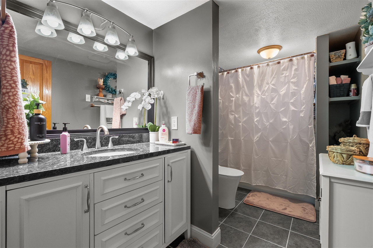 6670 Keyes Road, Bellevue, MI, 49021-8210