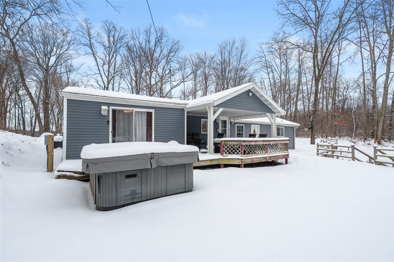 6670 Keyes Road, Bellevue, MI, 49021-8210