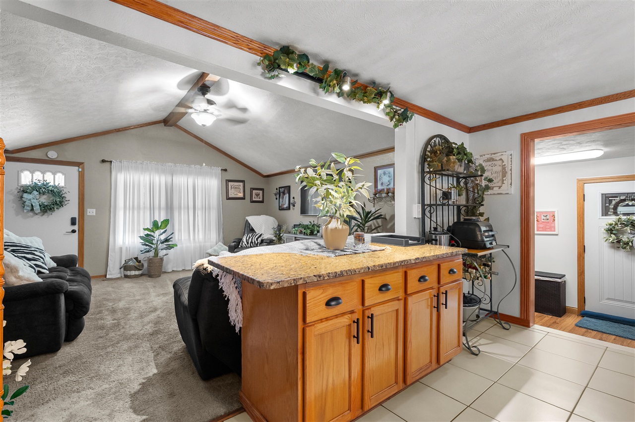 6670 Keyes Road, Bellevue, MI, 49021-8210