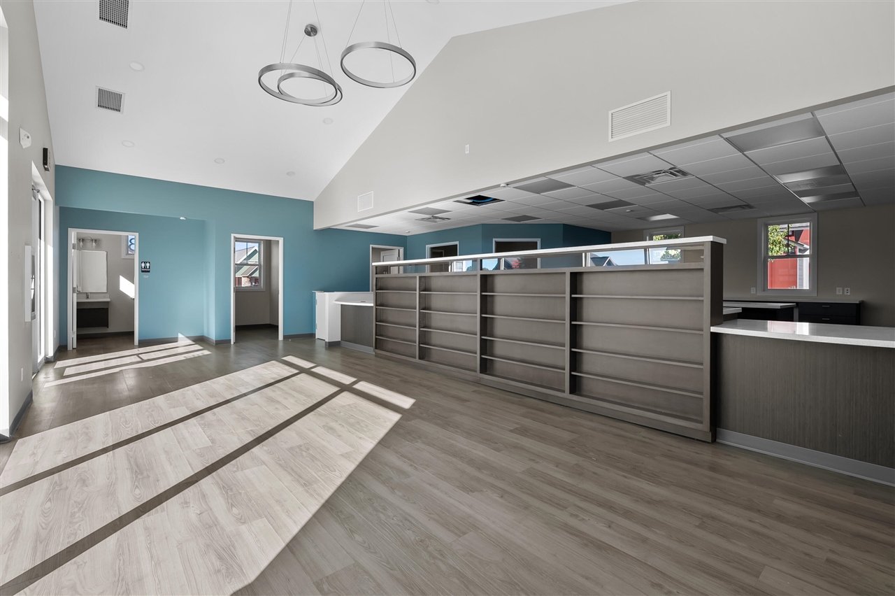 8083 Vineyard Parkway, Kalamazoo, MI, 49009