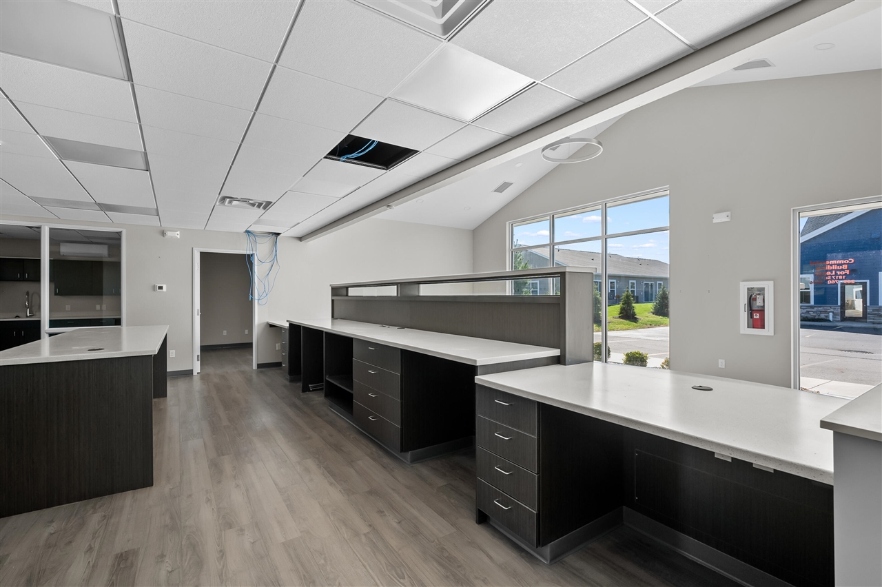 8083 Vineyard Parkway, Kalamazoo, MI, 49009