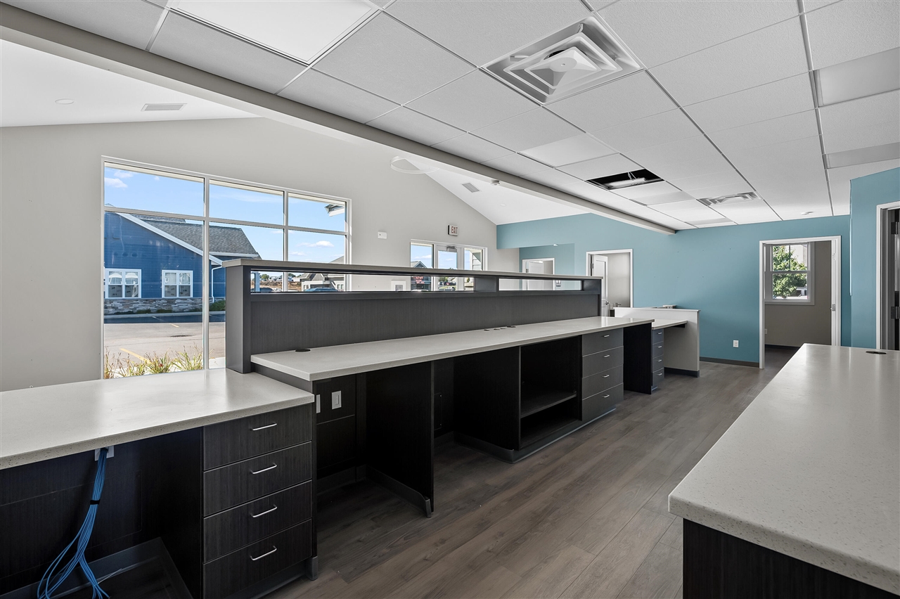 8083 Vineyard Parkway, Kalamazoo, MI, 49009