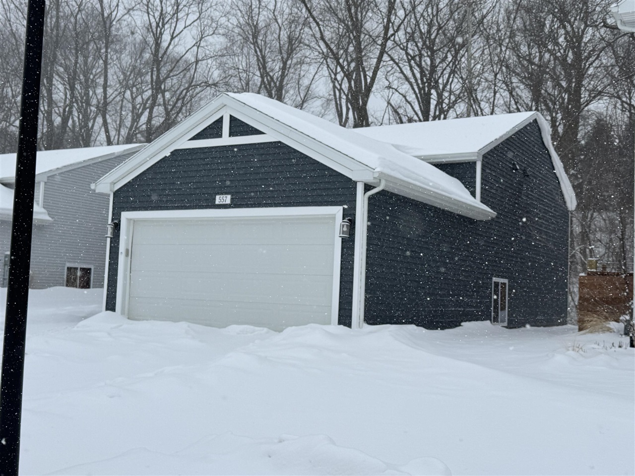 Homes for sale in Benton Harbor, MI | 557 N Cygnet Lake Dr, Benton Harbor, MI 49022 | MLS# 70512543