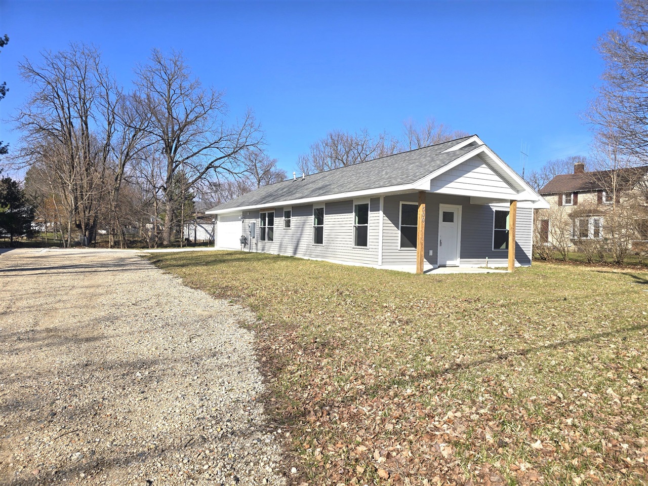 521 E State Road, Hastings, MI, 49058