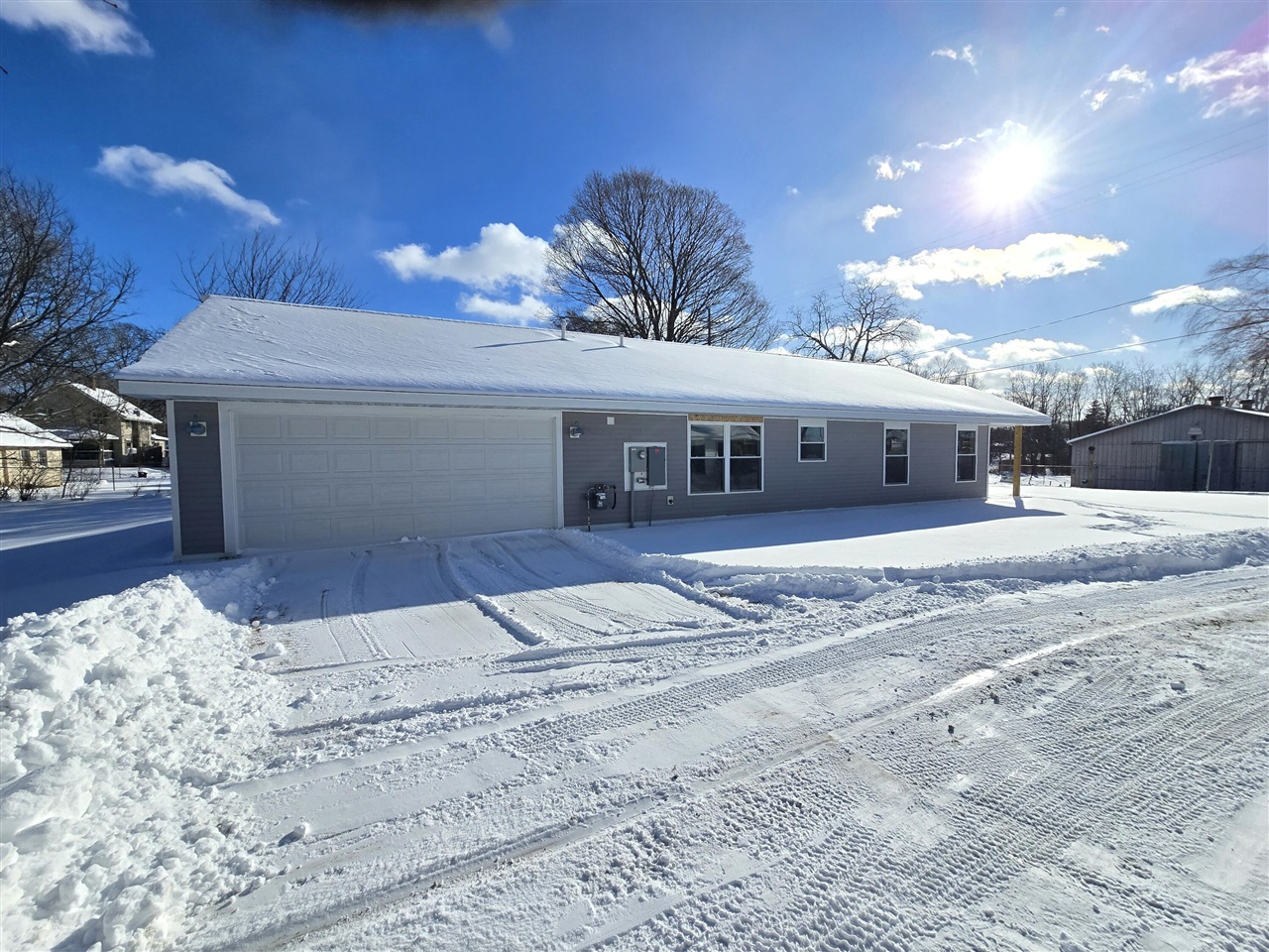521 E State Road, Hastings, MI, 49058