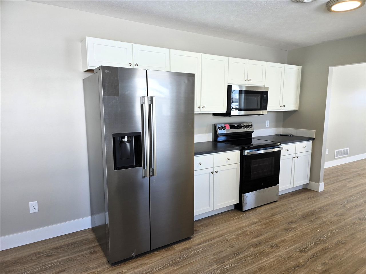 521 E State Road, Hastings, MI, 49058