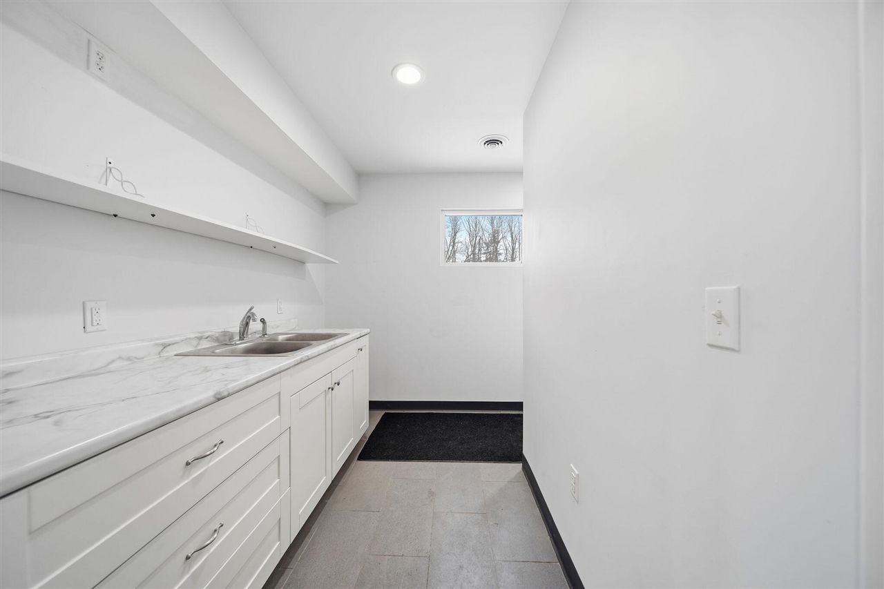 9486 S Meridian Road, Clarklake, MI, 49234-9661