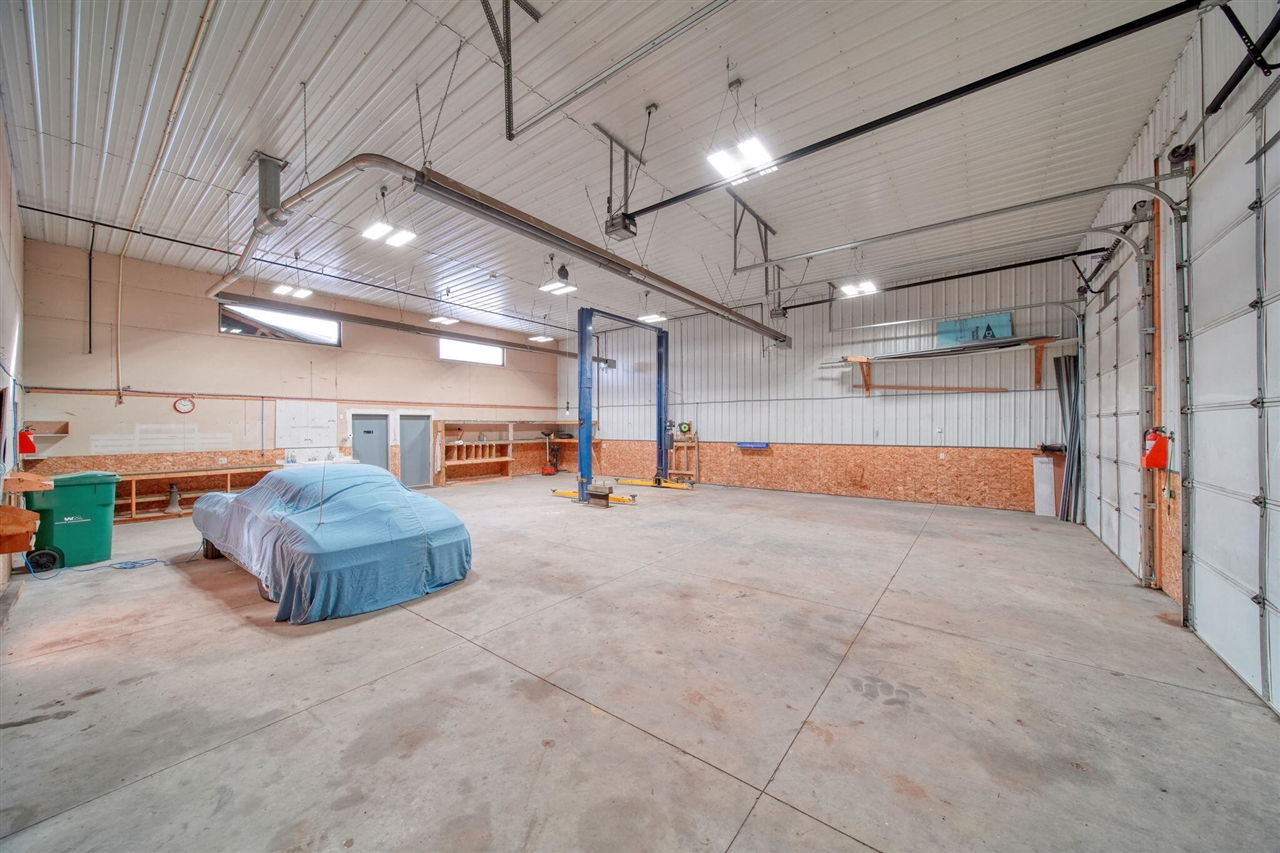 9486 S Meridian Road, Clarklake, MI, 49234-9661