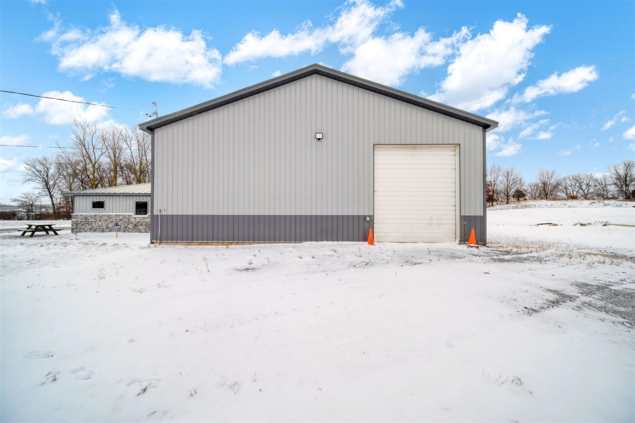 9486 S Meridian Road, Clarklake, MI, 49234-9661