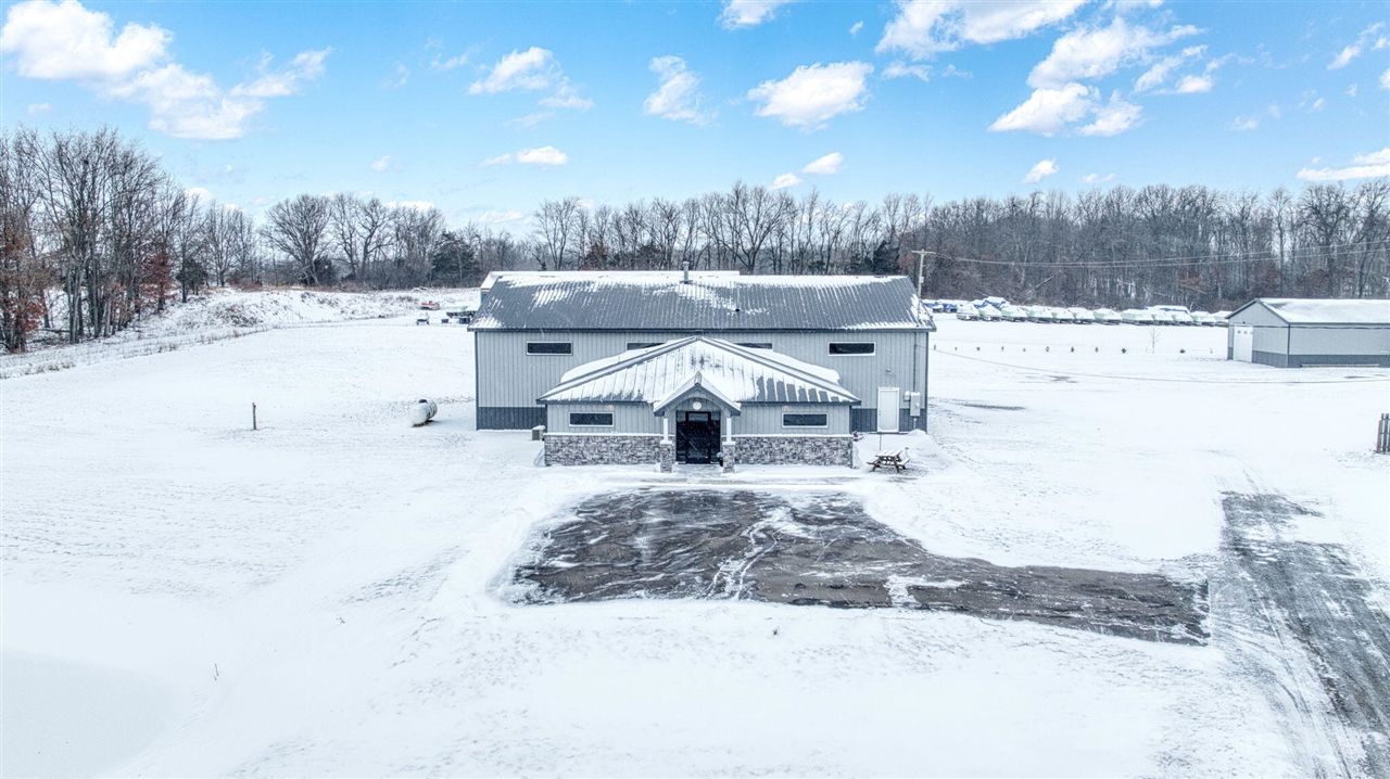 9486 S Meridian Road, Clarklake, MI, 49234-9661