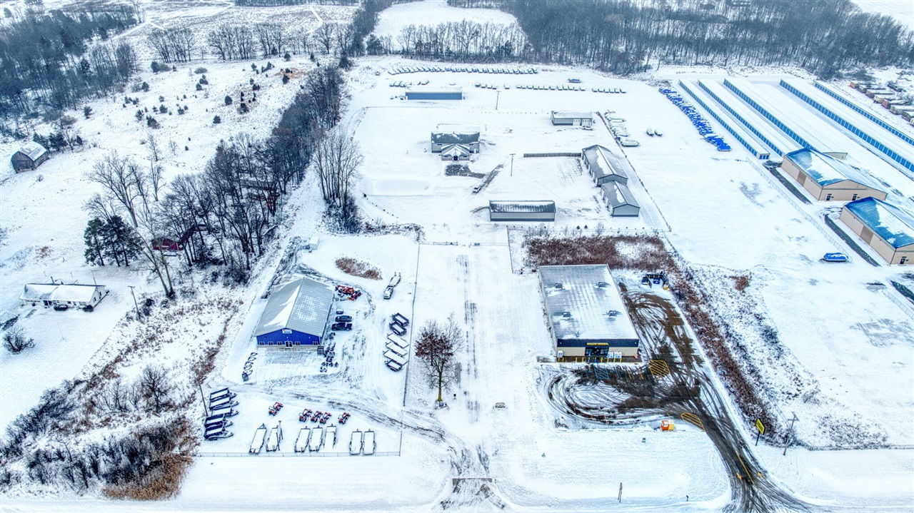 9486 S Meridian Road, Clarklake, MI, 49234-9661