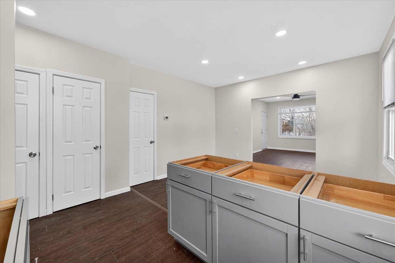 9702 Dundee Street, Detroit, MI, 48204