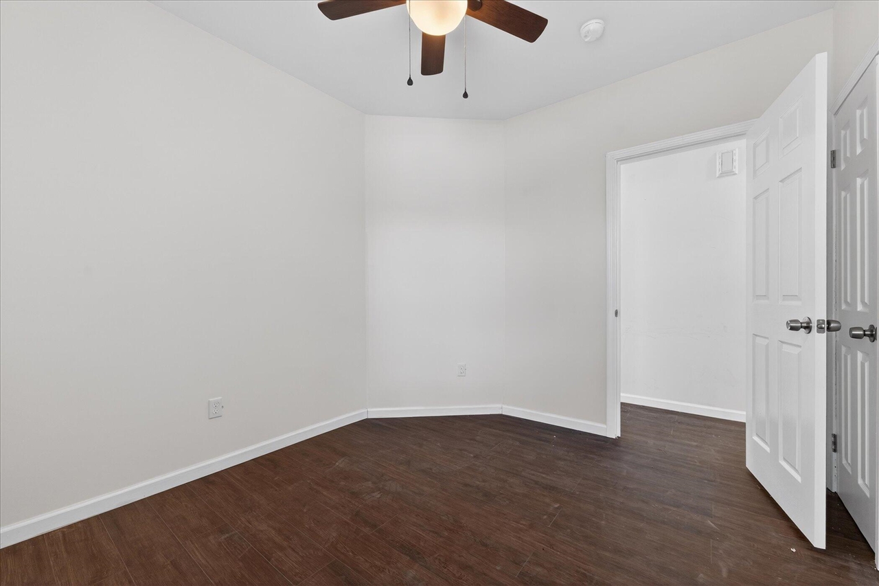 9702 Dundee Street, Detroit, MI, 48204