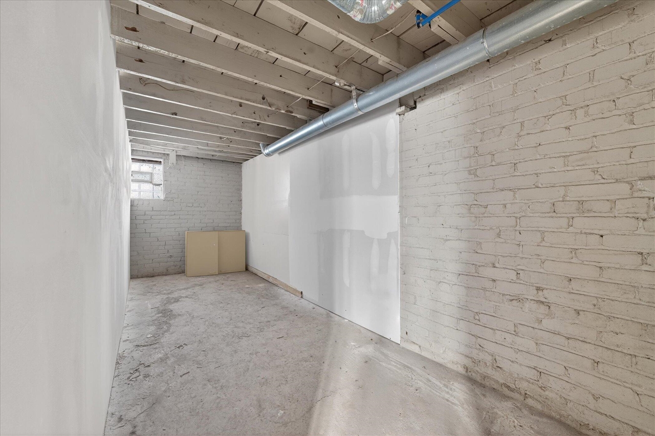 9702 Dundee Street, Detroit, MI, 48204