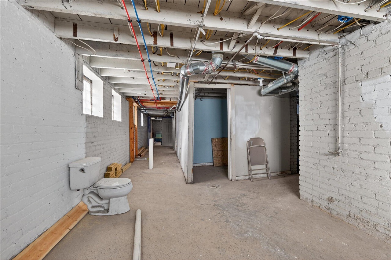 9702 Dundee Street, Detroit, MI, 48204