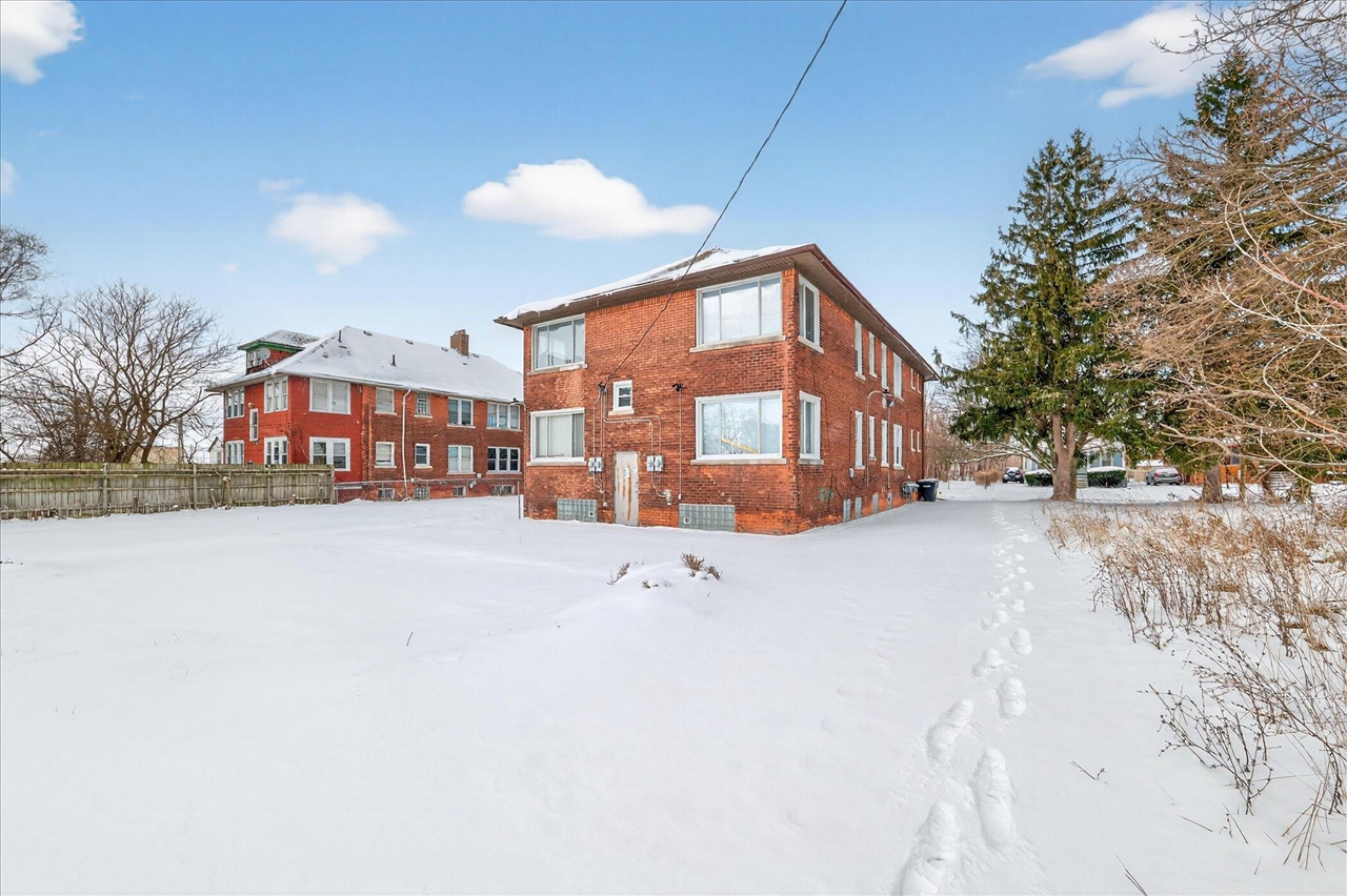 9702 Dundee Street, Detroit, MI, 48204