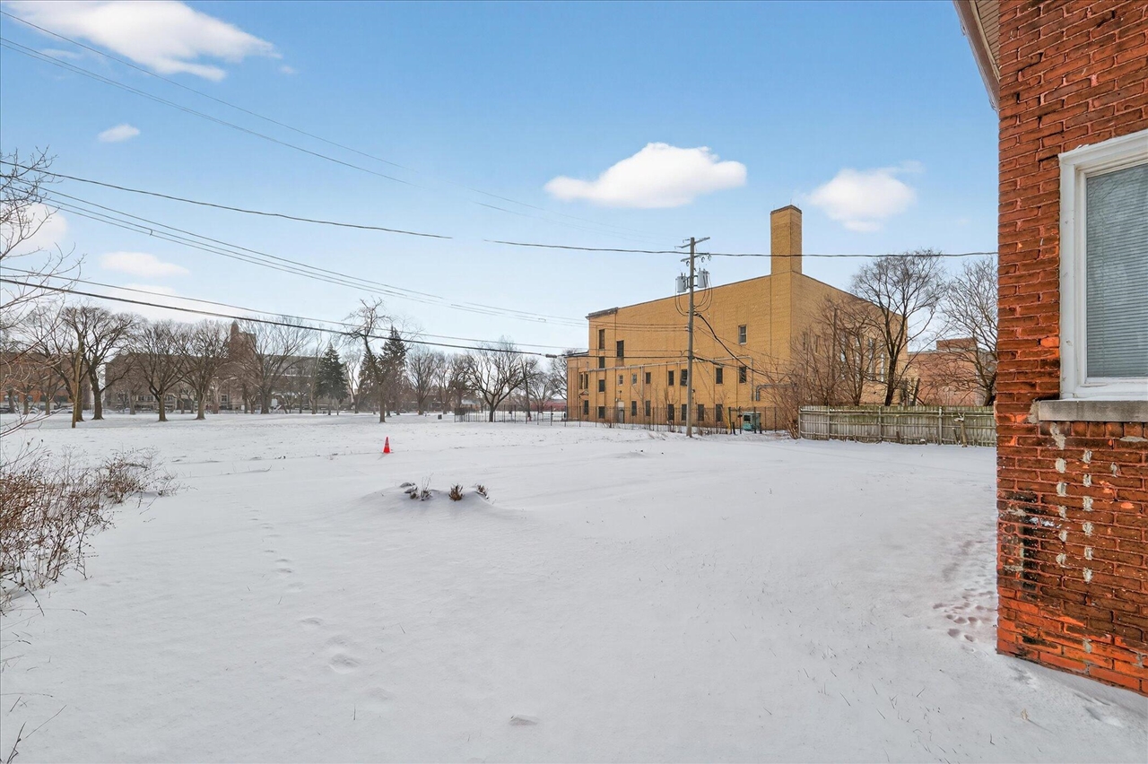 9702 Dundee Street, Detroit, MI, 48204