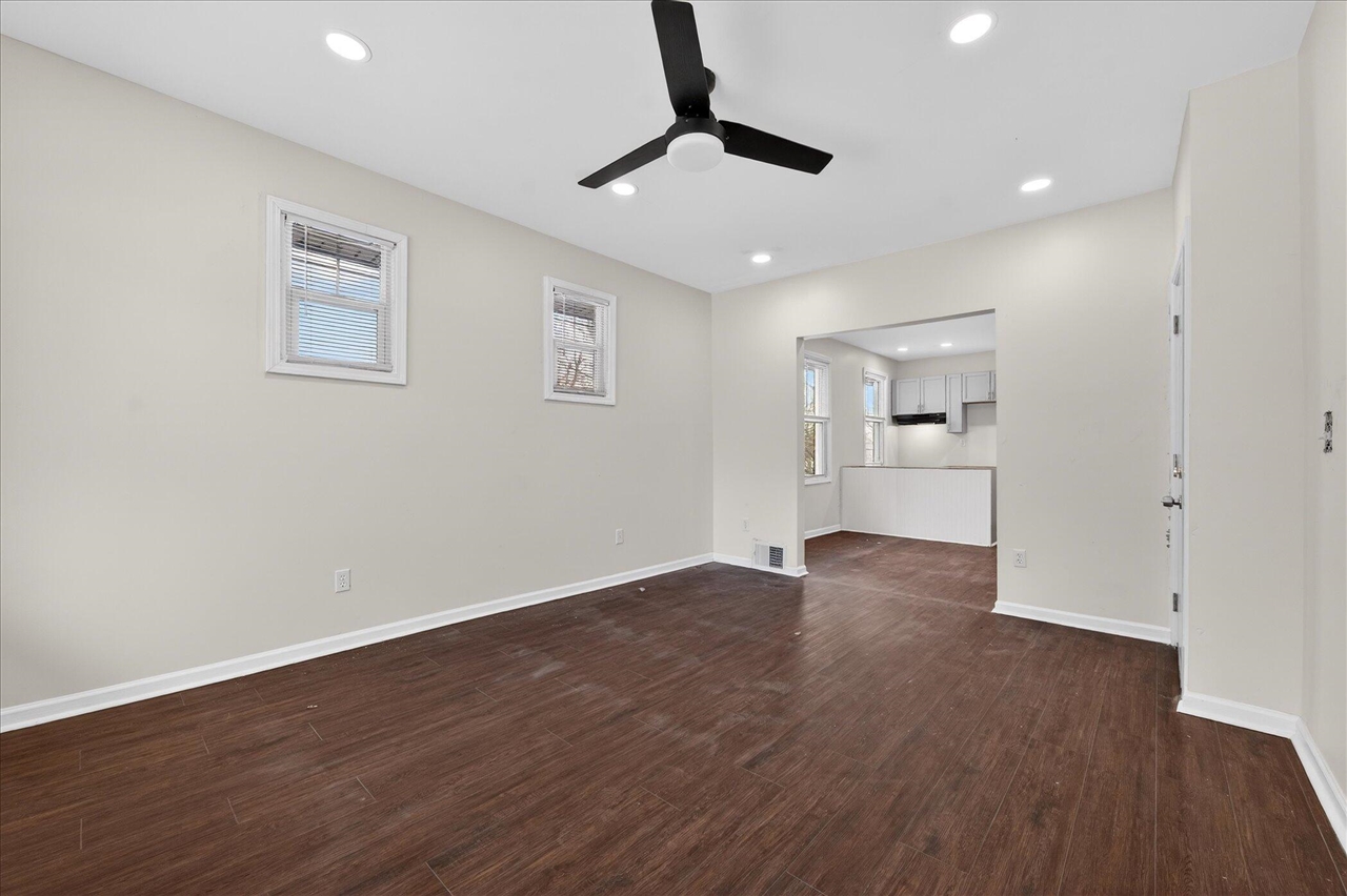 9702 Dundee Street, Detroit, MI, 48204