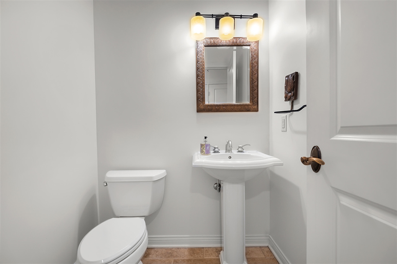 8272 Bainbridge Drive, Mattawan, MI, 49071-8402