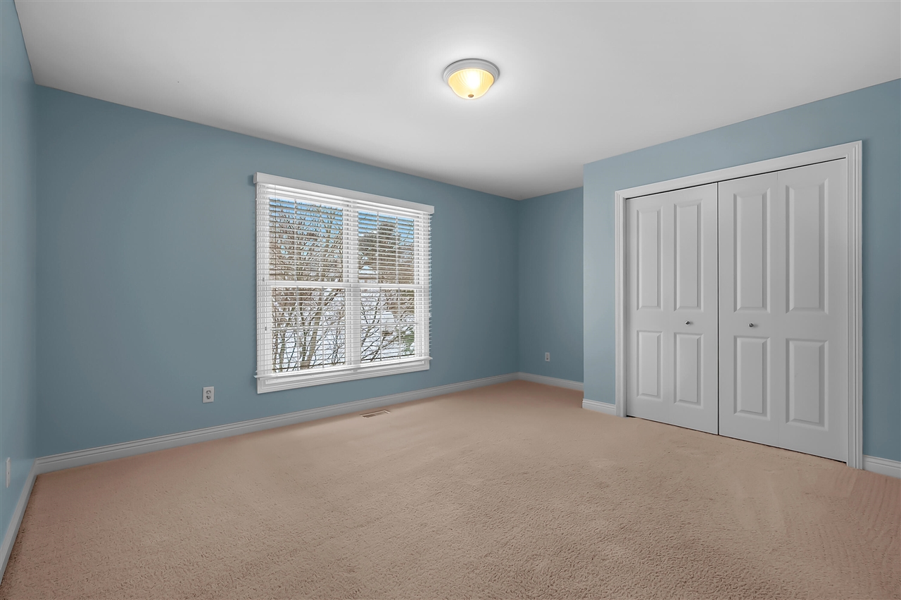 8272 Bainbridge Drive, Mattawan, MI, 49071-8402