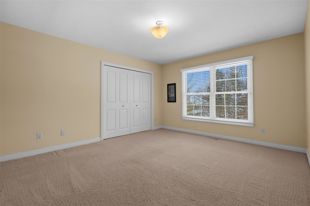 8272 Bainbridge Drive, Mattawan, MI, 49071-8402