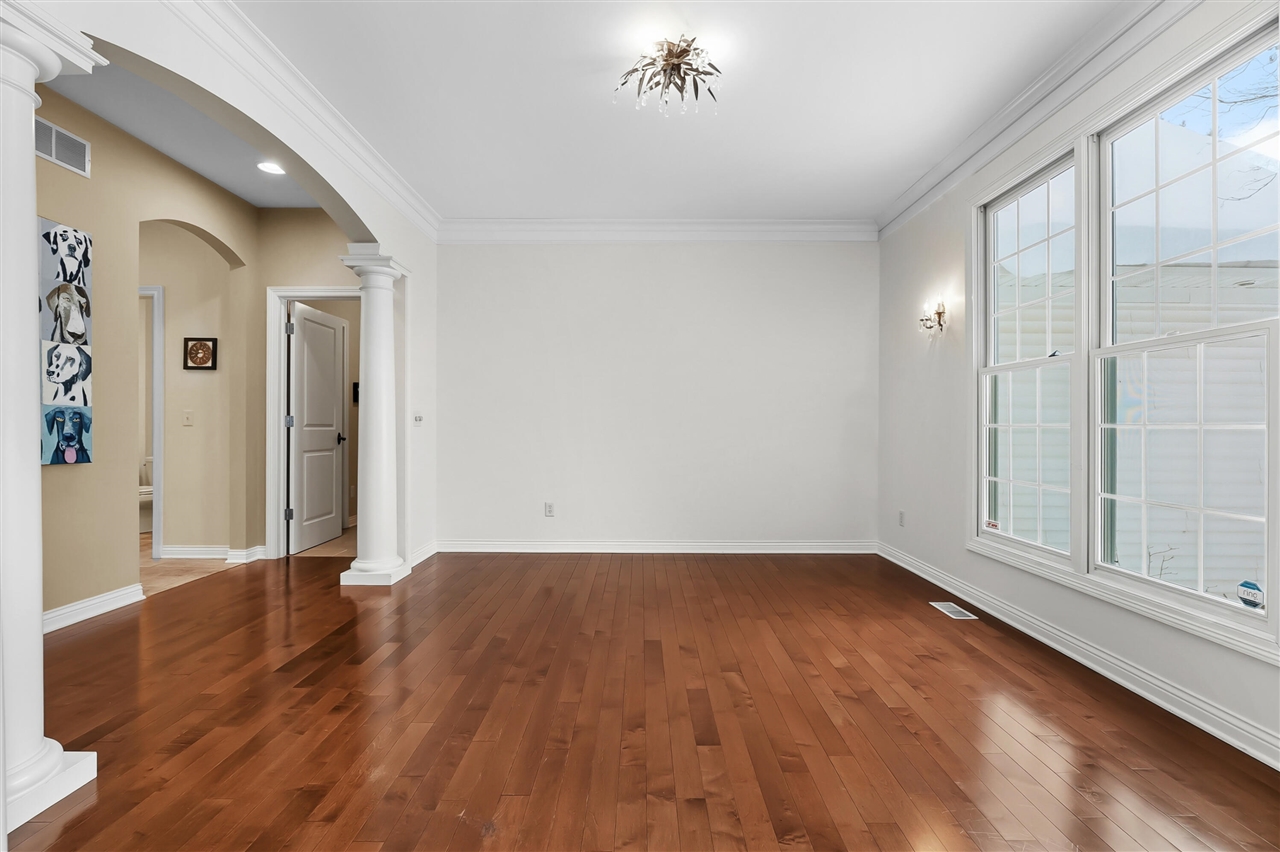 8272 Bainbridge Drive, Mattawan, MI, 49071-8402